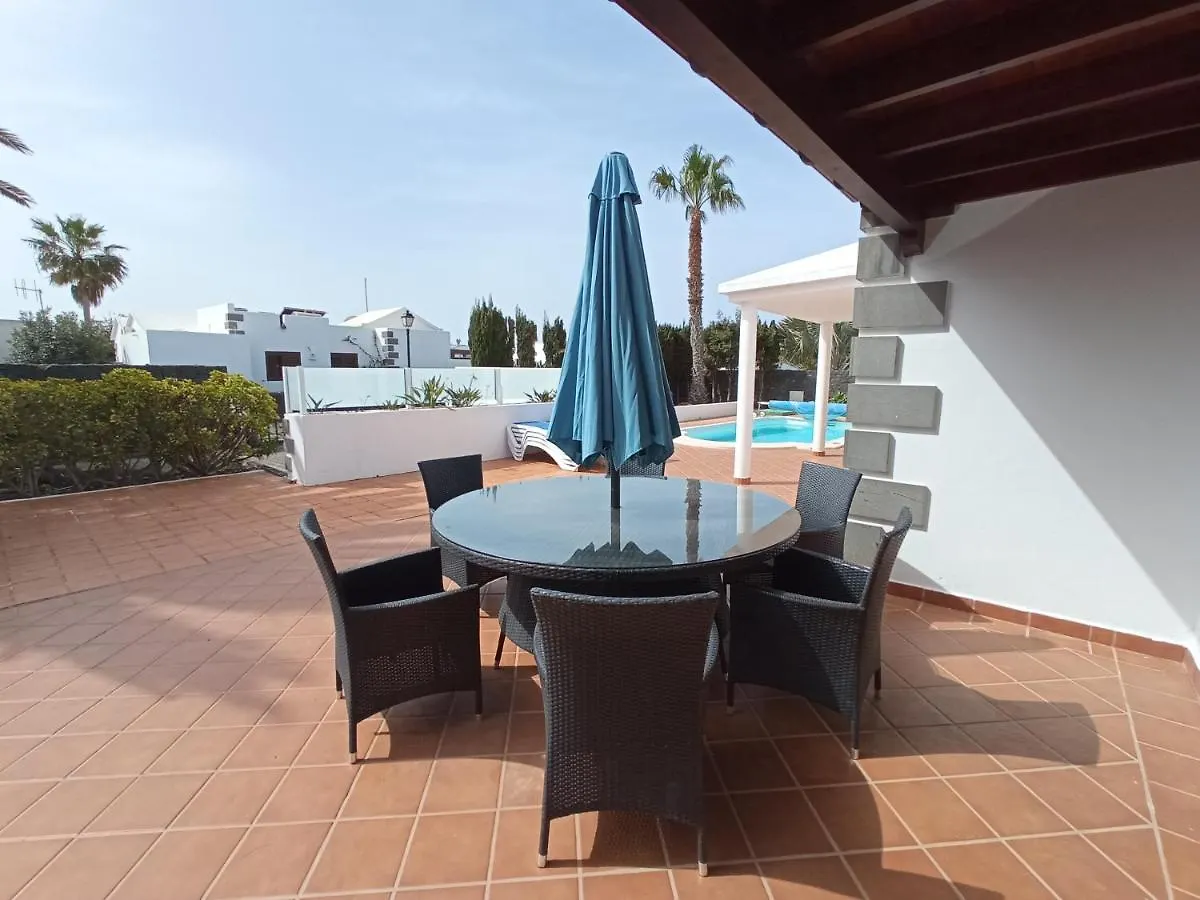 Villa Marta Playa Blanca