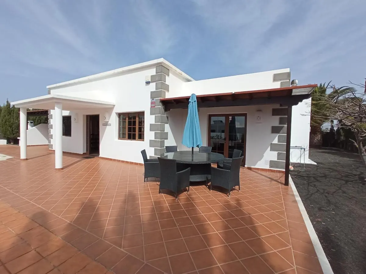 Villa Marta Playa Blanca